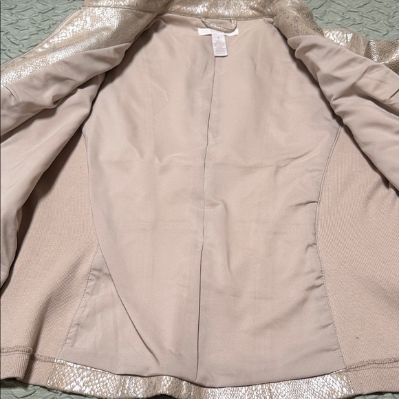 Chico ‘s Python Faux-Leather Moto Jacket size 1 Color cream - Picture 11 of 12